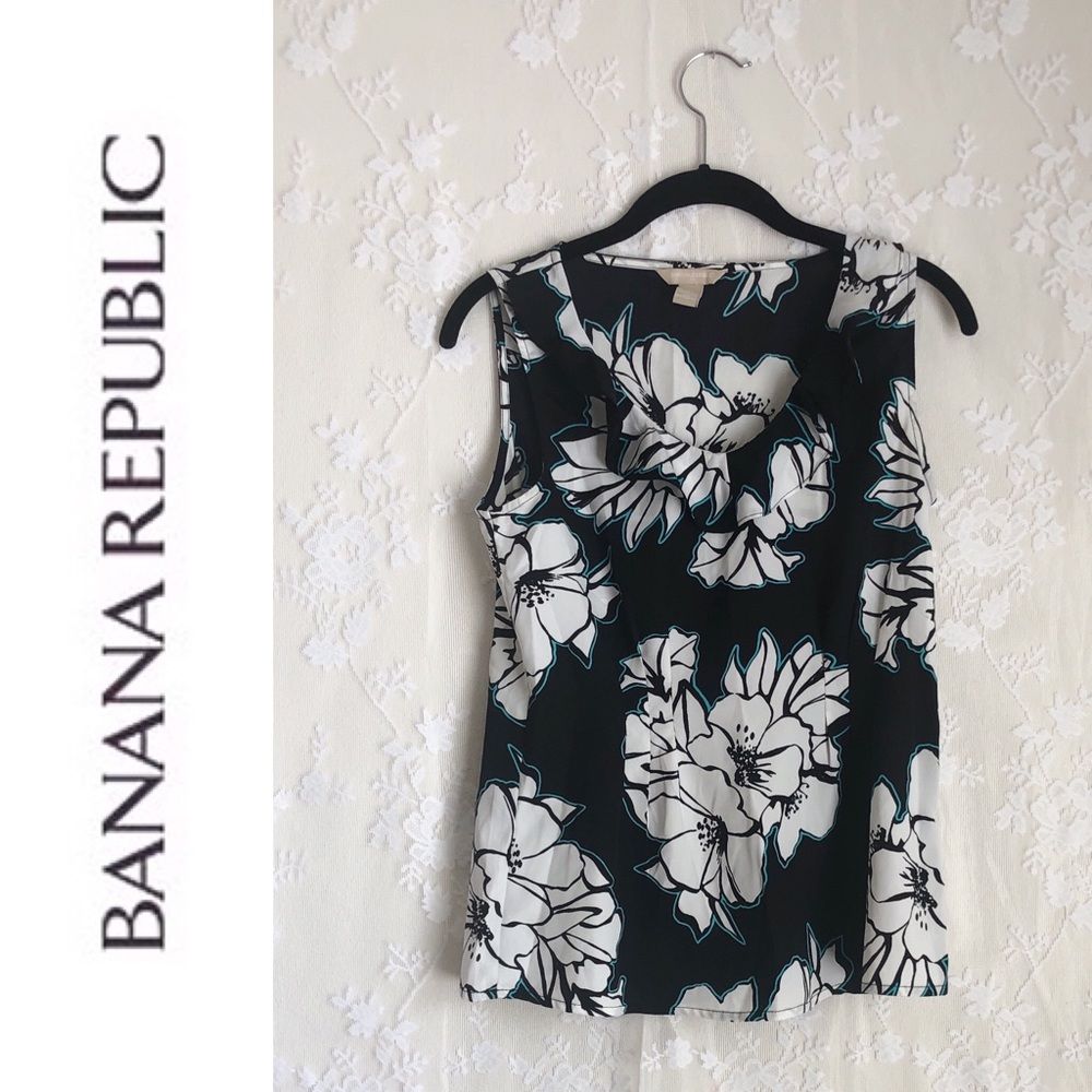 Banana Republic Floral Sleeveless Blouse